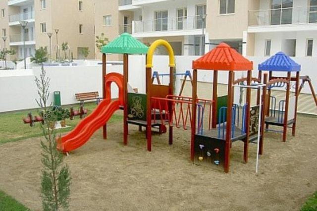 Elysia Park Modern Townhouse Hébergement de vacances Paphos